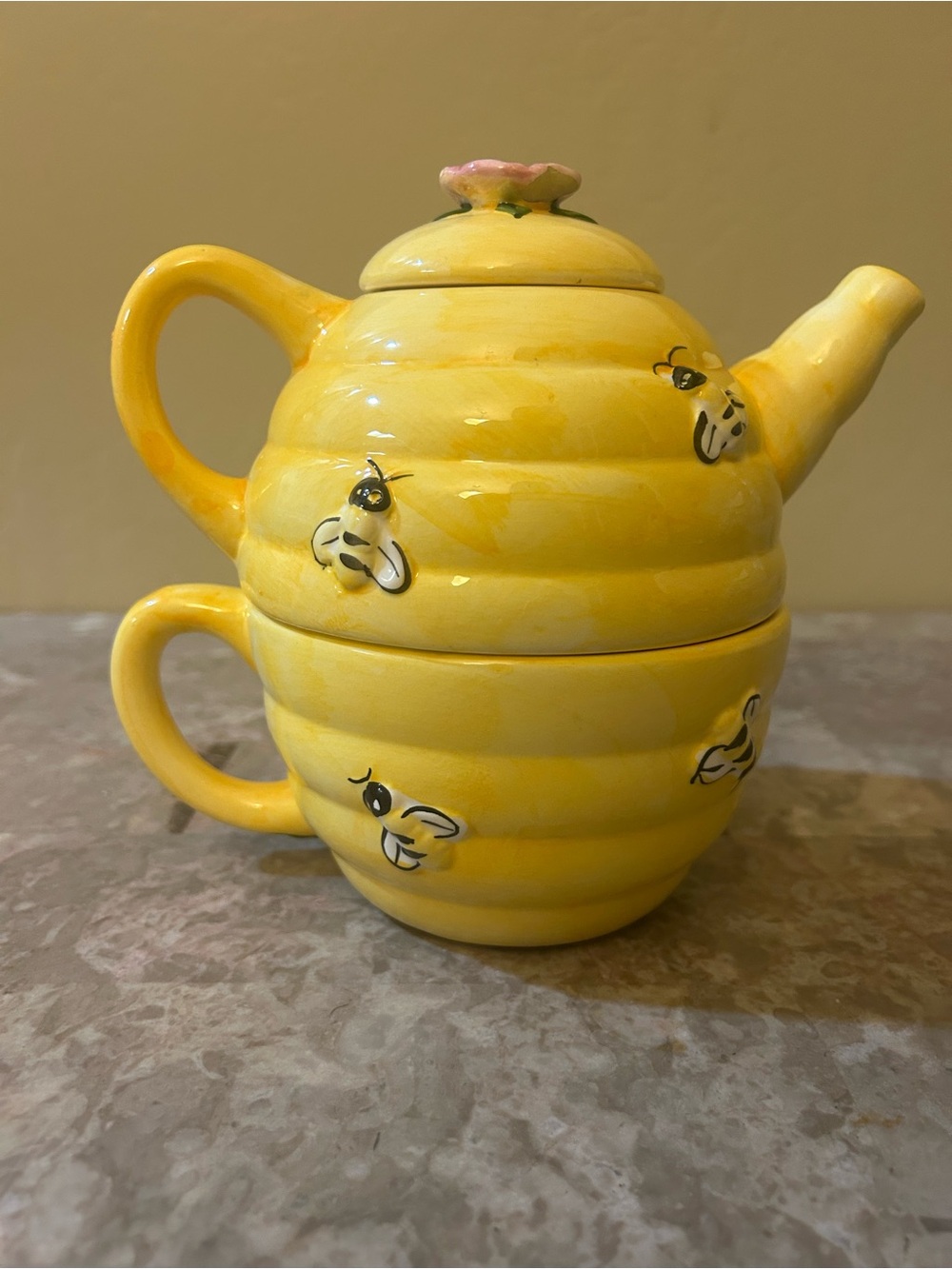 Yellow Bee Ceramic Teapot and Cup Set - Brand